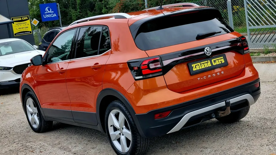 VOLKSWAGEN T-Cross -