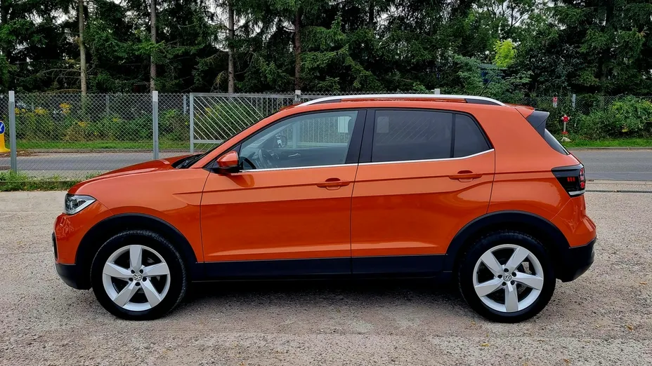 VOLKSWAGEN T-Cross -