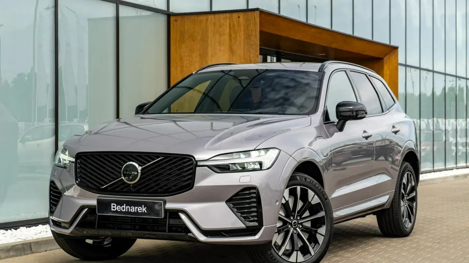 VOLVO XC60 -