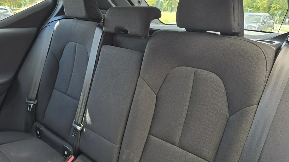 VOLVO XC40 -