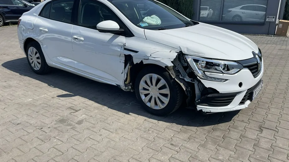 RENAULT Megane -