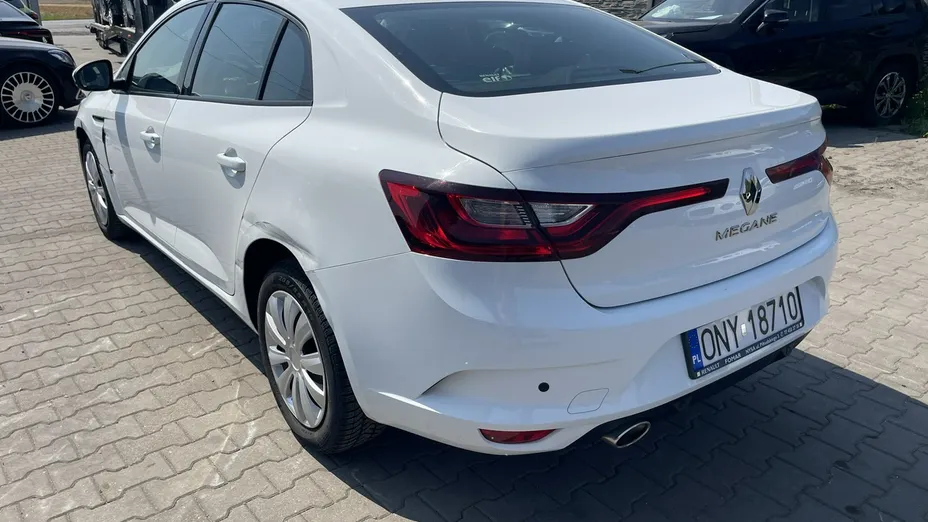 RENAULT Megane -