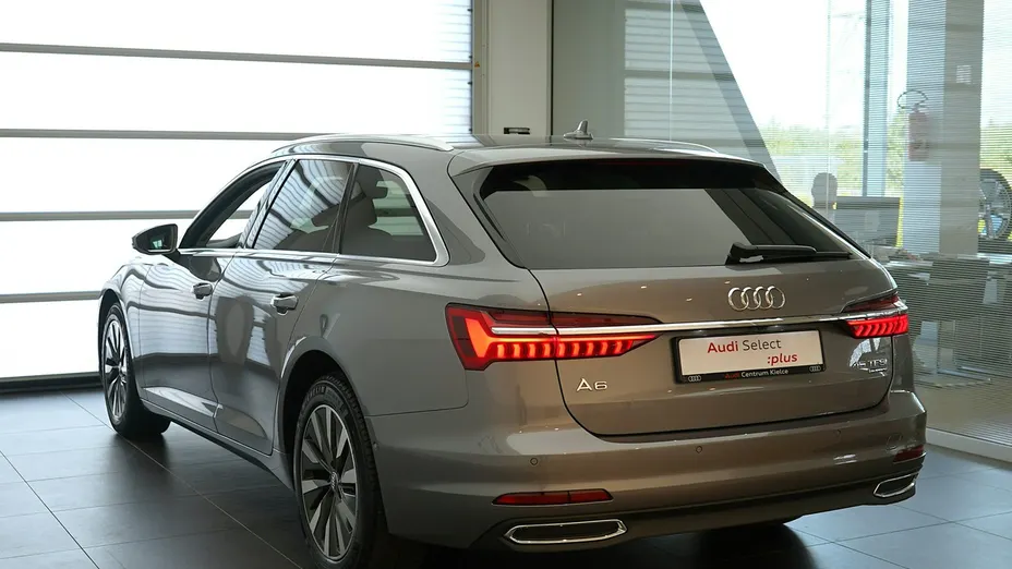 AUDI A6 Avant -
