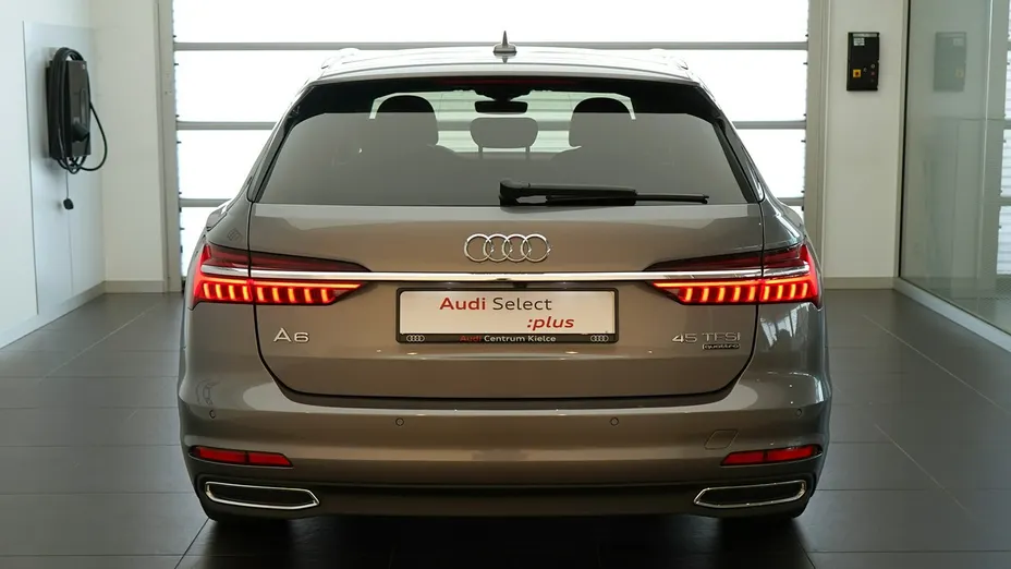 AUDI A6 Avant -