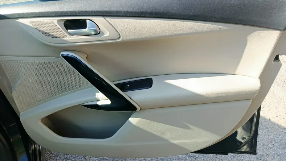 PEUGEOT 508 -