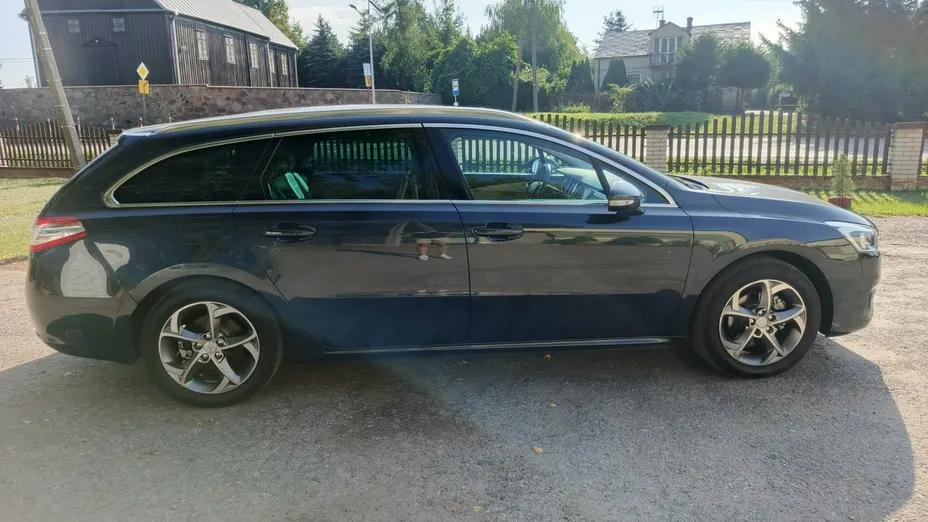 PEUGEOT 508 -