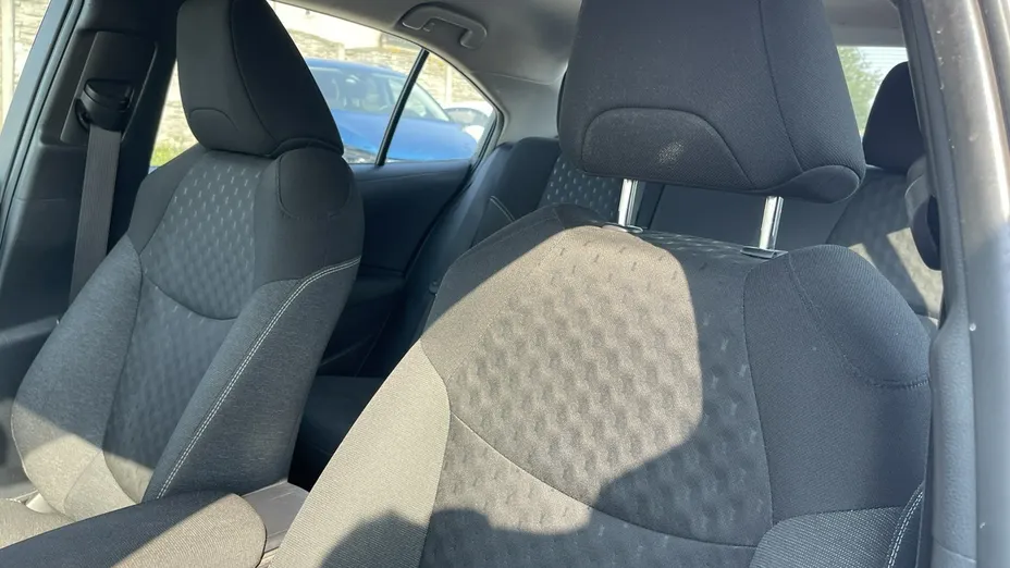 TOYOTA Corolla -
