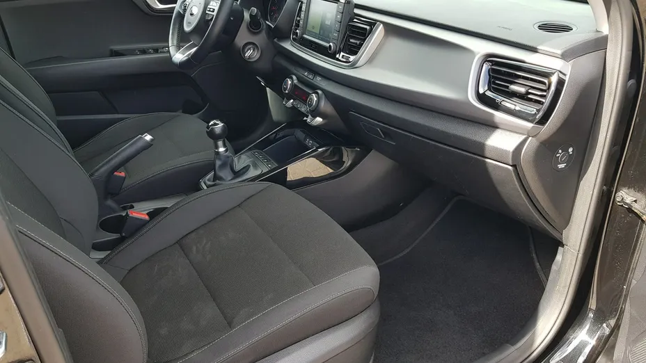 KIA Rio -