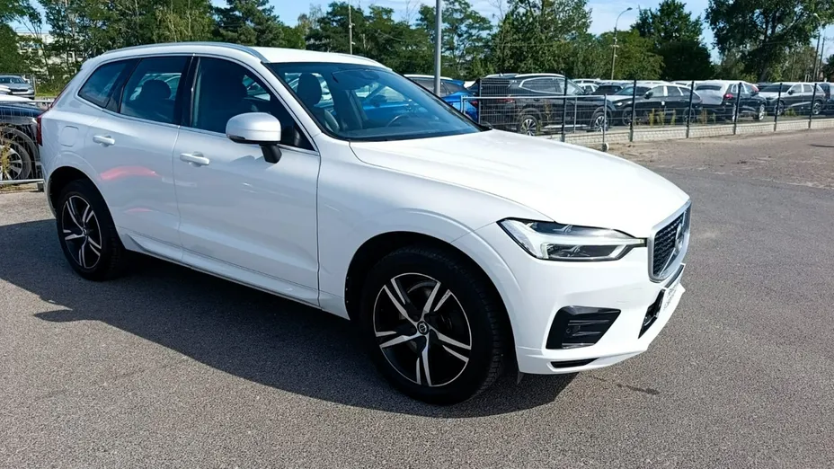 VOLVO XC60 -