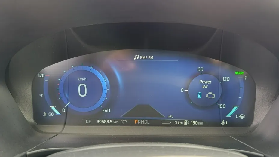 FORD Kuga -