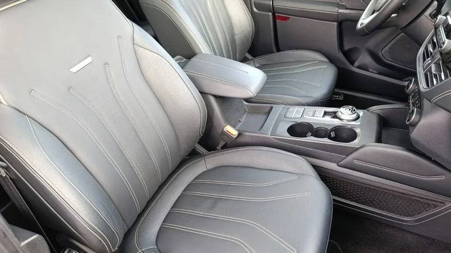 FORD Kuga -