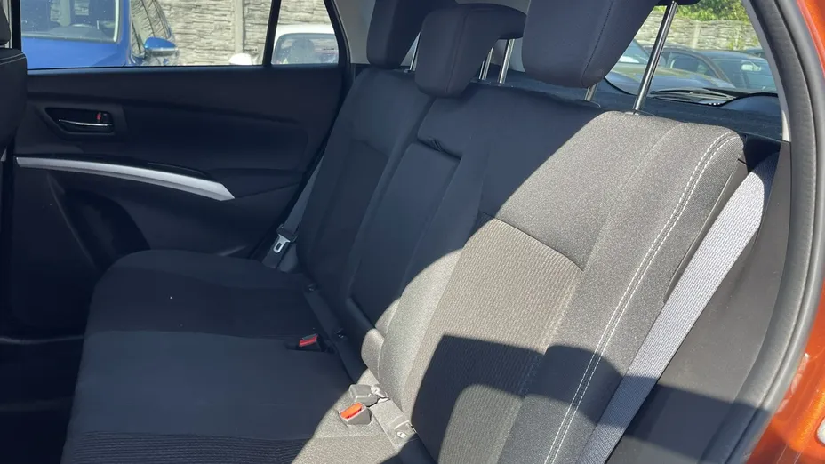 SUZUKI S-Cross -