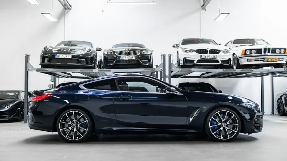BMW Seria 8 -