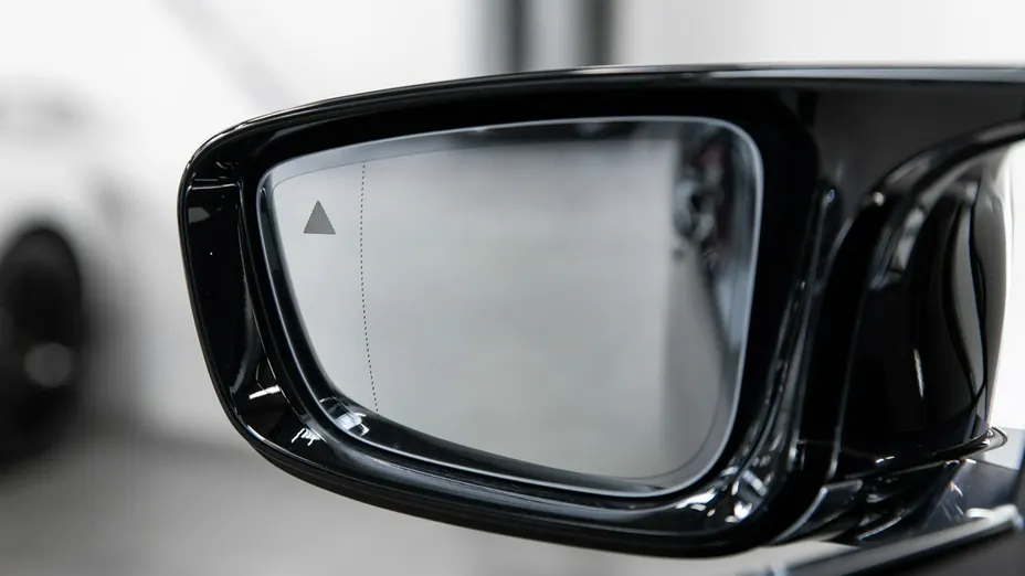 BMW Seria 8 -