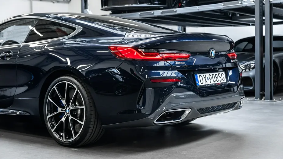 BMW Seria 8 -