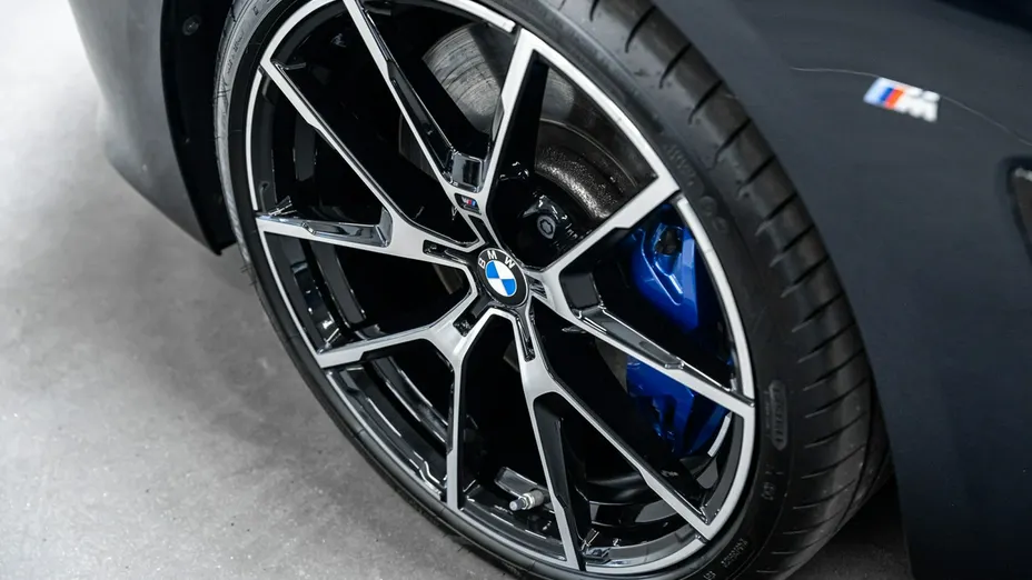 BMW Seria 8 -