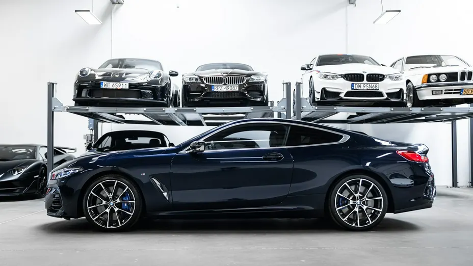 BMW Seria 8 -
