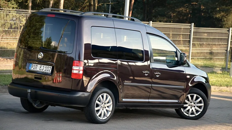 VOLKSWAGEN Caddy -