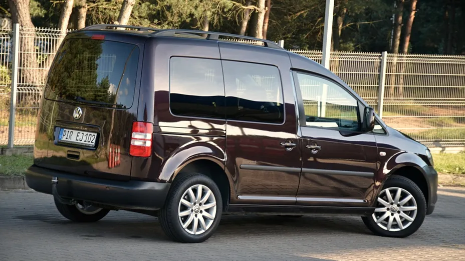 VOLKSWAGEN Caddy -