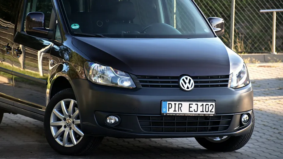 VOLKSWAGEN Caddy -
