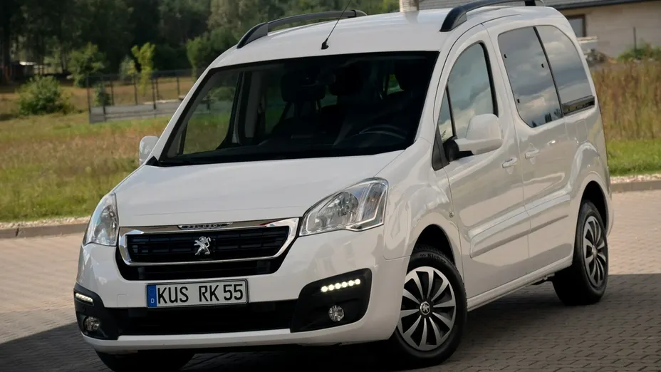 PEUGEOT Partner -