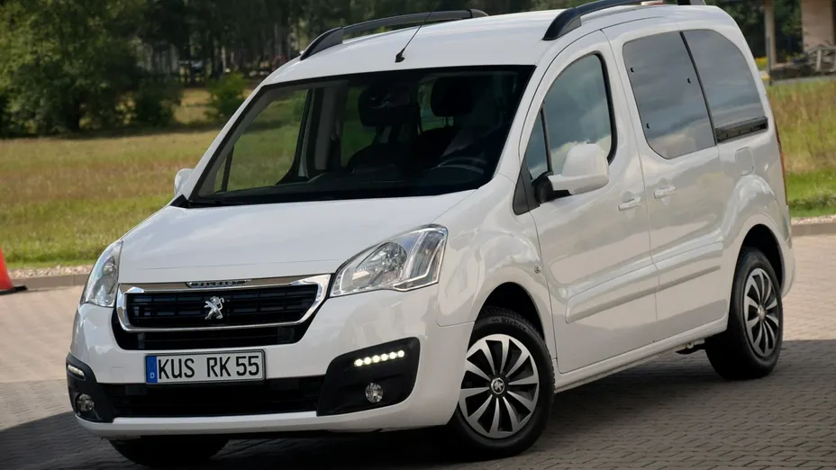 PEUGEOT Partner -