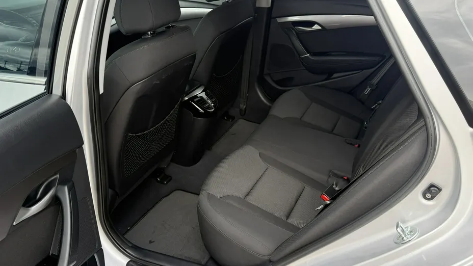 HYUNDAI i40 -