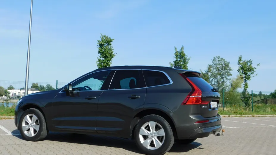 VOLVO XC60 -