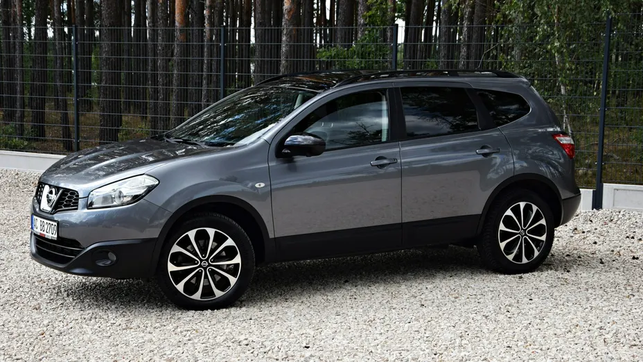 NISSAN Qashqai+2 -
