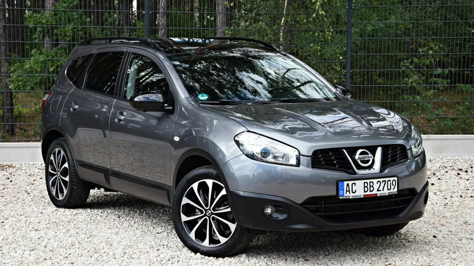 NISSAN Qashqai+2 -