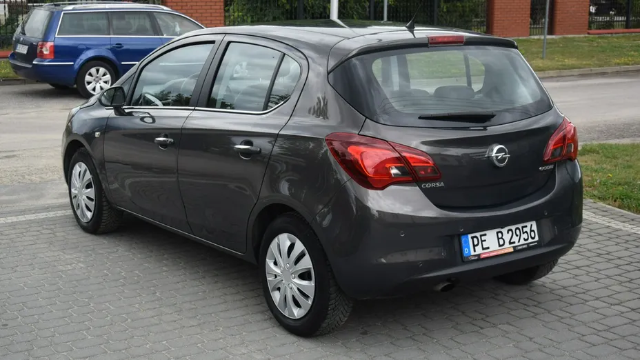 OPEL Corsa -