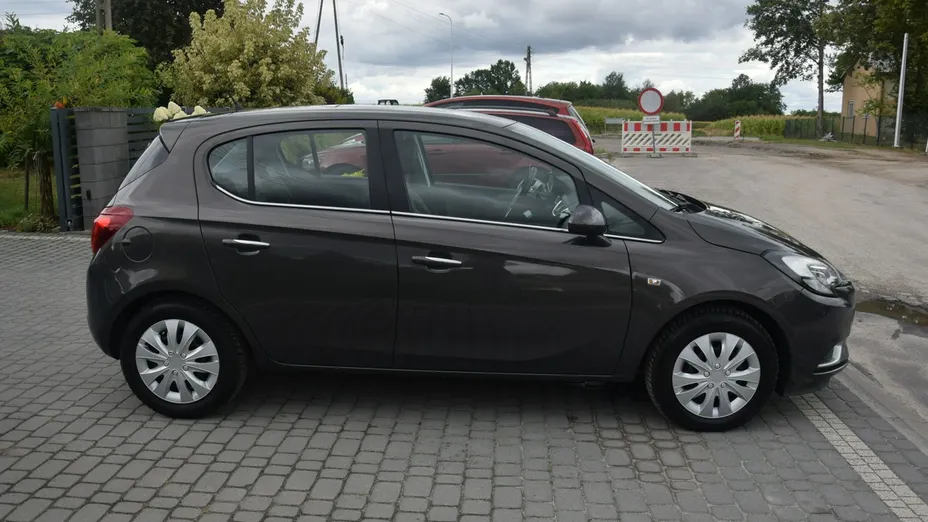 OPEL Corsa -