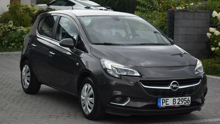 OPEL Corsa -