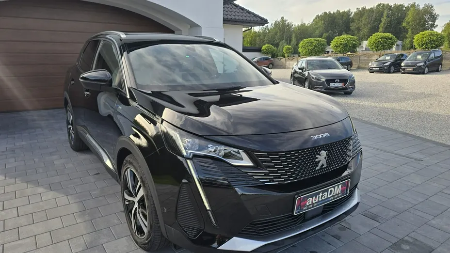 PEUGEOT 3008 -
