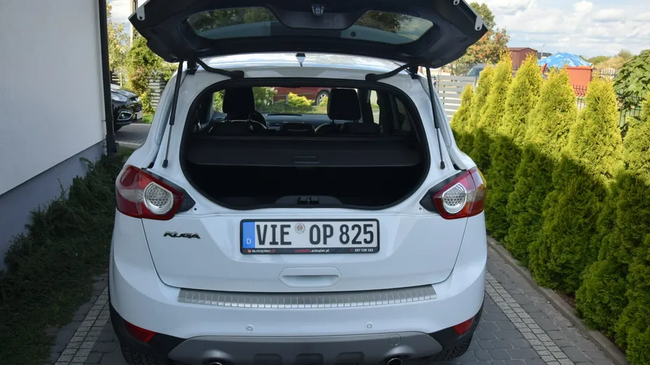 FORD Kuga -