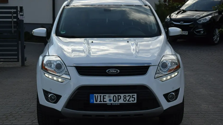 FORD Kuga -