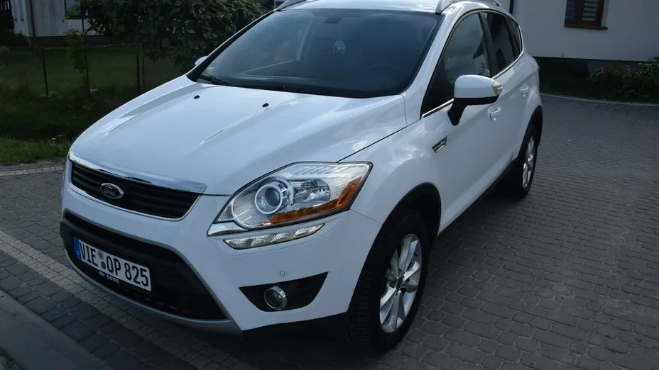 FORD Kuga -