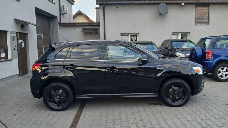 MITSUBISHI ASX -