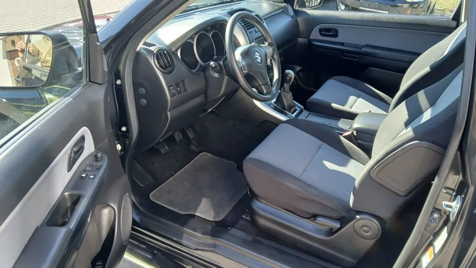 SUZUKI Grand Vitara -