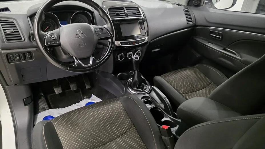 MITSUBISHI ASX -