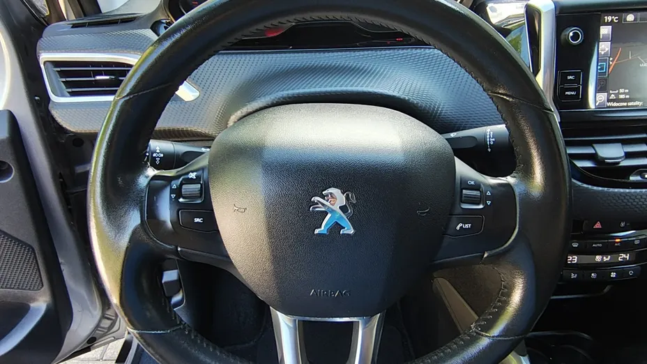 PEUGEOT 2008 -