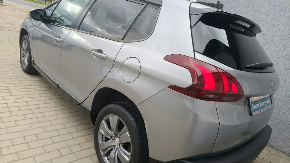 PEUGEOT 2008 -