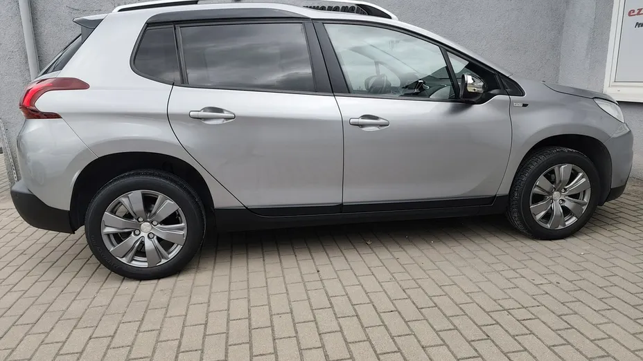 PEUGEOT 2008 -