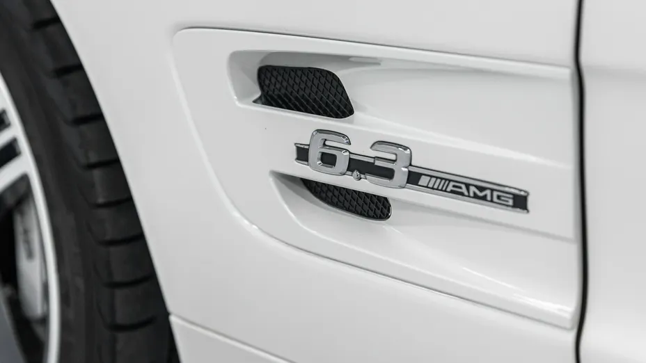MERCEDES-BENZ SL -