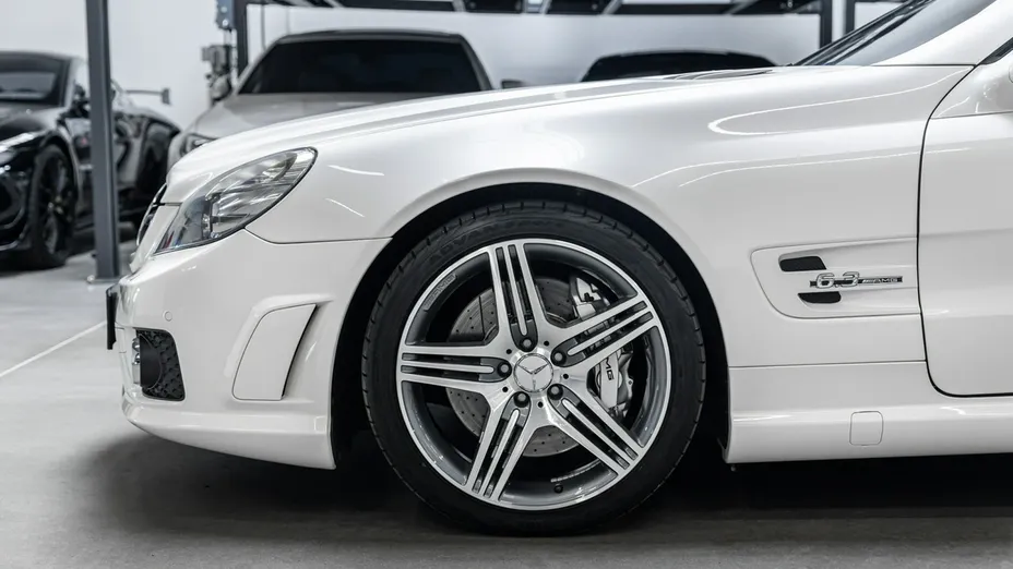 MERCEDES-BENZ SL -