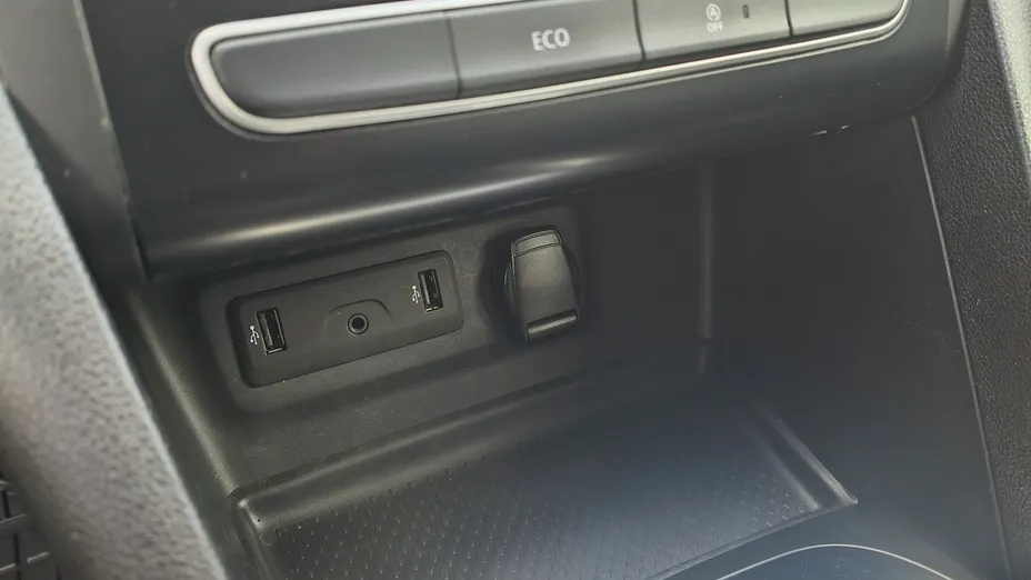RENAULT Megane -
