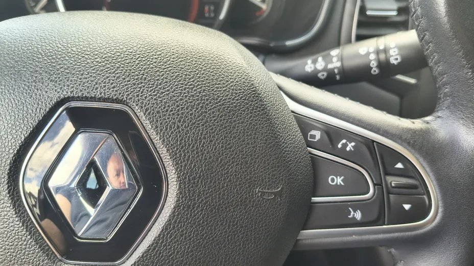 RENAULT Megane -