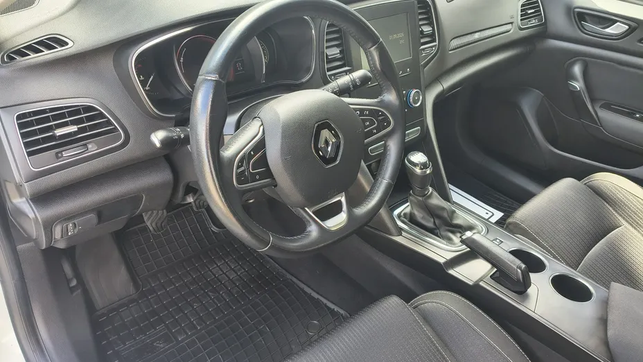 RENAULT Megane -
