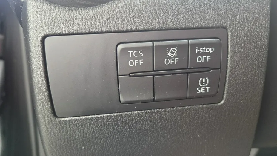 MAZDA CX-3 -