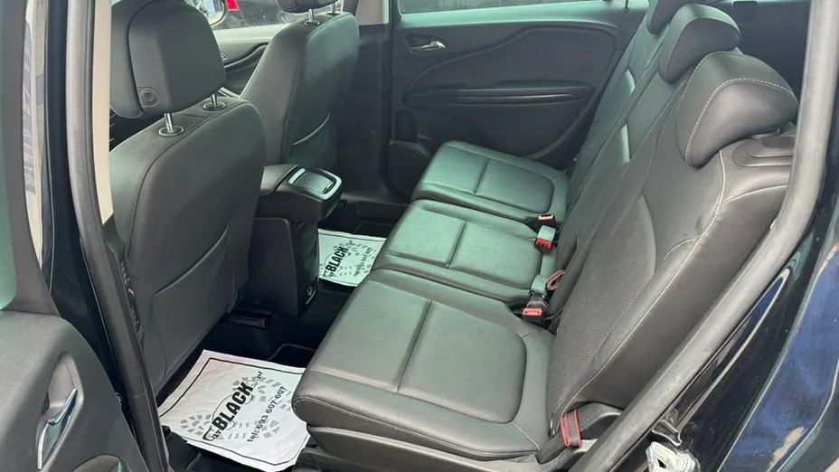 OPEL Zafira -
